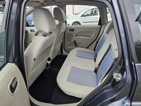 Ford Fiesta III  1.3 70ch Fun 5p + Clim