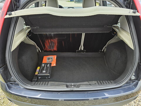 Ford Fiesta III  1.3 70ch Fun 5p + Clim