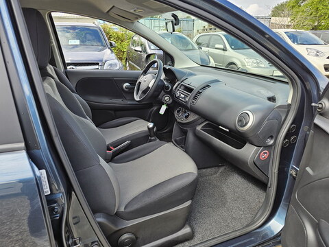 Nissan Note I (E11)  1.4L 16V 88ch Visia