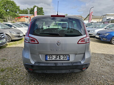 Renault Scenic III  1.6 16v 110ch Authentique