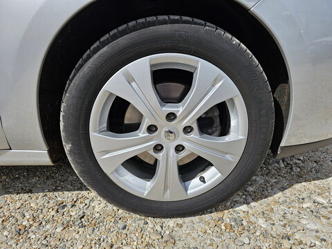 Renault Scenic III  1.6 16v 110ch Authentique