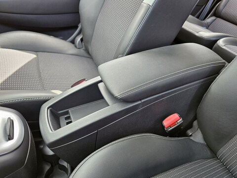 Renault Scenic III  1.6 16v 110ch Authentique