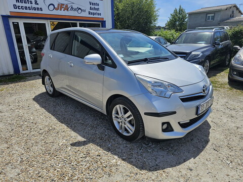 Toyota Verso-S 1.3 VVT-i 100ch Lounge