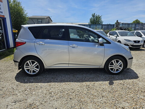Toyota Verso-S 1.3 VVT-i 100ch Lounge