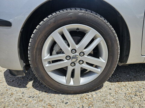 Toyota Verso-S 1.3 VVT-i 100ch Lounge