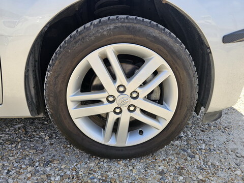 Toyota Verso-S 1.3 VVT-i 100ch Lounge