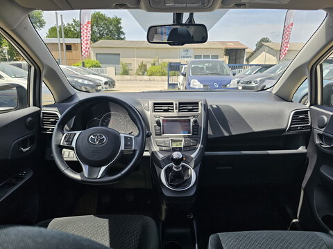 Toyota Verso-S 1.3 VVT-i 100ch Lounge