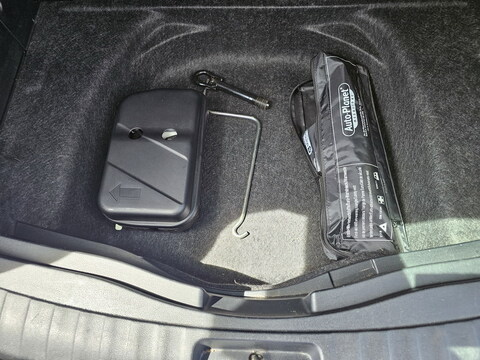 Toyota Verso-S 1.3 VVT-i 100ch Lounge