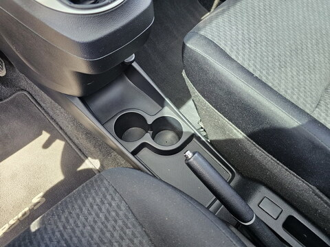 Toyota Verso-S 1.3 VVT-i 100ch Lounge