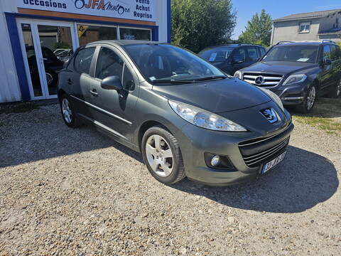 Peugeot 207  1.6 VTi 16v 120ch Premium Pack 5p + GPS