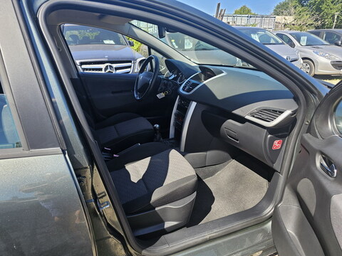 Peugeot 207  1.6 VTi 16v 120ch Premium Pack 5p + GPS