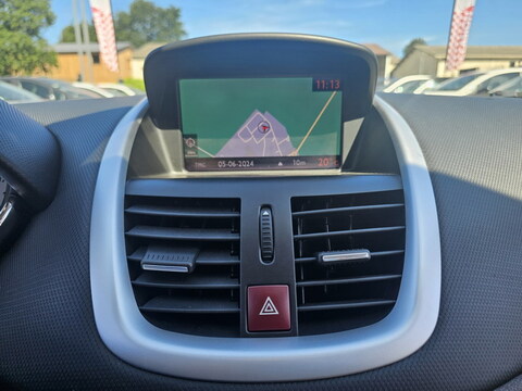 Peugeot 207  1.6 VTi 16v 120ch Premium Pack 5p + GPS