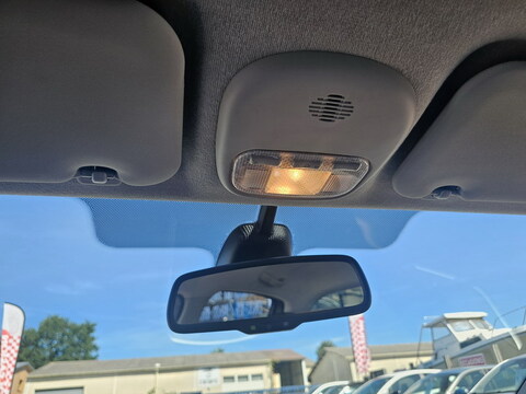 Peugeot 207  1.6 VTi 16v 120ch Premium Pack 5p + GPS