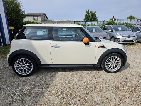 Mini One R56  1.4L 75ch + Clim