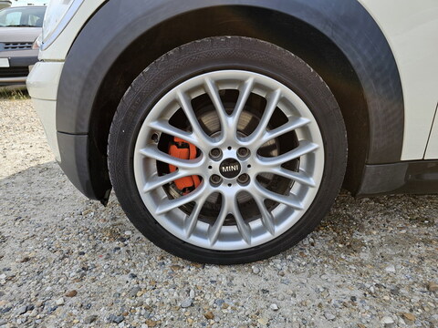 Mini One R56  1.4L 75ch + Clim