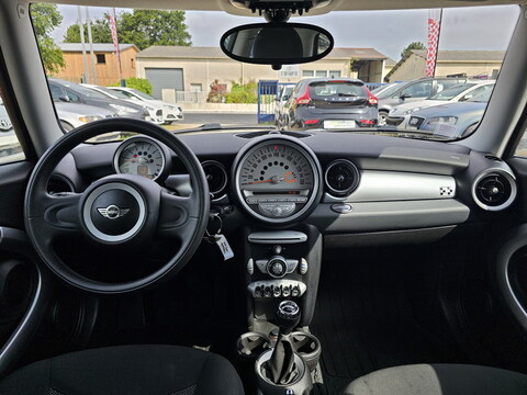 Mini One R56  1.4L 75ch + Clim