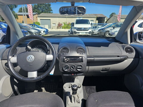 Volkswagen New Beetle Cabriolet  2.0l 115ch Essence