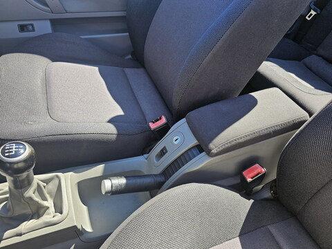 Volkswagen New Beetle Cabriolet  2.0l 115ch Essence