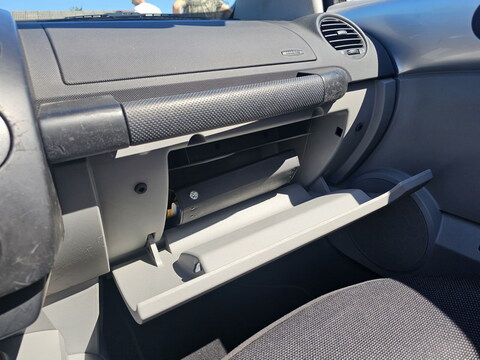 Volkswagen New Beetle Cabriolet  2.0l 115ch Essence