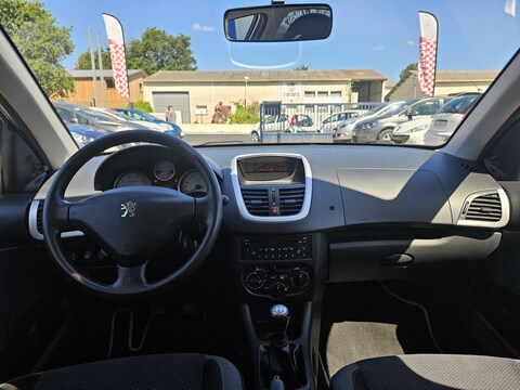 Peugeot 206 +  1.4 75ch Urban Move 5p