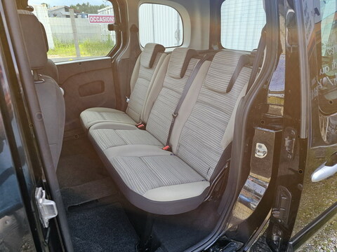 Renault Kangoo II  1.6 16v 105ch Happy Family