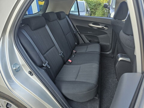 Toyota Auris  1.6 VVT-i 124ch Luna 5P