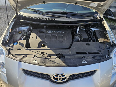 Toyota Auris  1.6 VVT-i 124ch Luna 5P