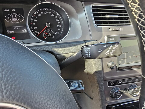 Volkswagen Golf SW VII 1.6 TDI 110ch Lounge 