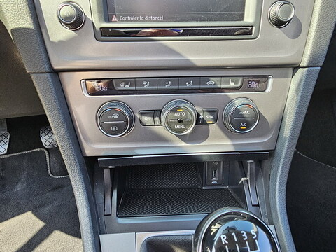 Volkswagen Golf SW VII 1.6 TDI 110ch Lounge 