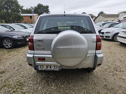 Toyota RAV4 II  150 VVT-i GX 4X4 5p