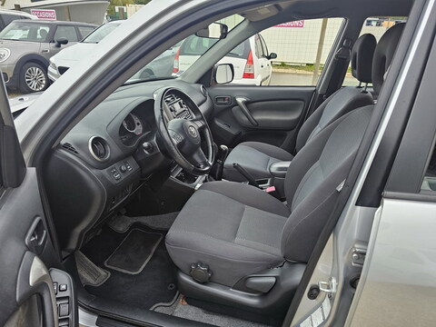 Toyota RAV4 II  150 VVT-i GX 4X4 5p