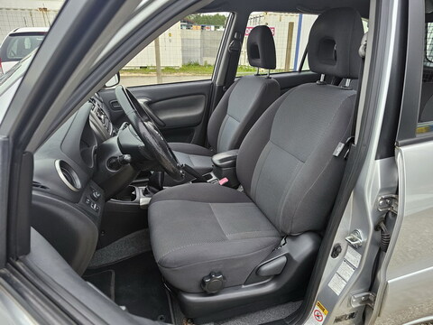 Toyota RAV4 II  150 VVT-i GX 4X4 5p