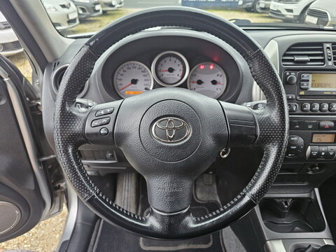 Toyota RAV4 II  150 VVT-i GX 4X4 5p