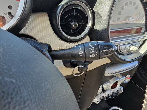 Mini (R56) Cooper  120ch 50 Camden