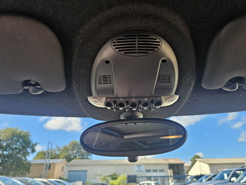 Mini (R56) Cooper  120ch 50 Camden