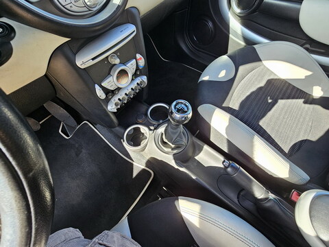 Mini (R56) Cooper  120ch 50 Camden