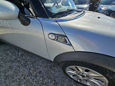 Mini (R56) Cooper  120ch 50 Camden