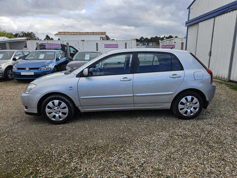 Toyota Corolla IX  1.4 100 VVT-i Terra 5p