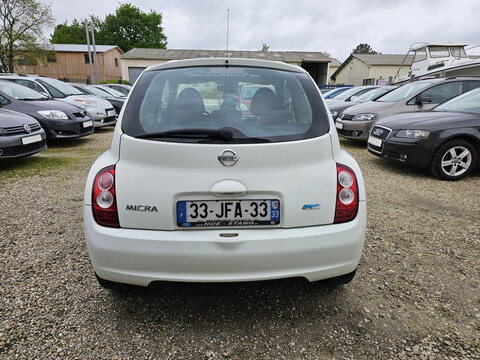 Nissan Micra III (K12)  1.2 80ch Connect Edition 3P
