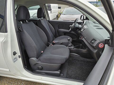 Nissan Micra III (K12)  1.2 80ch Connect Edition 3P
