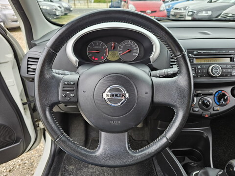 Nissan Micra III (K12)  1.2 80ch Connect Edition 3P
