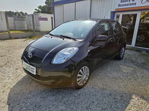 Toyota Yaris II  85 VVT-i Luna 5p 