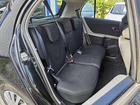 Toyota Yaris II  85 VVT-i Luna 5p 