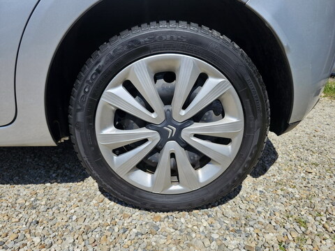 Citroën C3 II  1.4i 75ch Attraction 5p