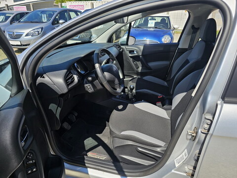 Citroën C3 II  1.4i 75ch Attraction 5p