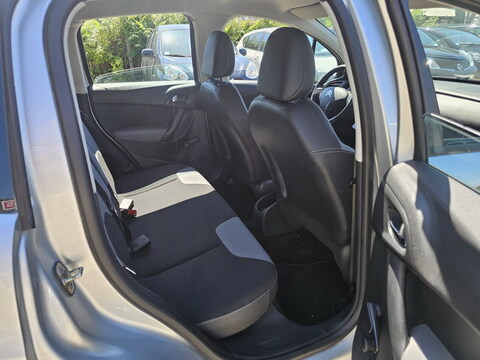 Citroën C3 II  1.4i 75ch Attraction 5p