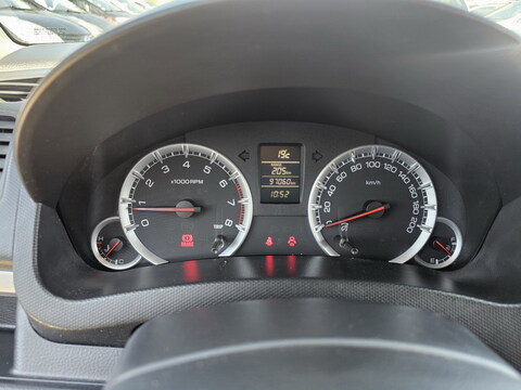 Suzuki Swift III  1.2 VVT GLX 3p