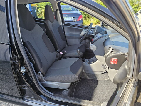 Toyota Aygo  1.0 VVT-i 68ch Confort 5p *34000kms*