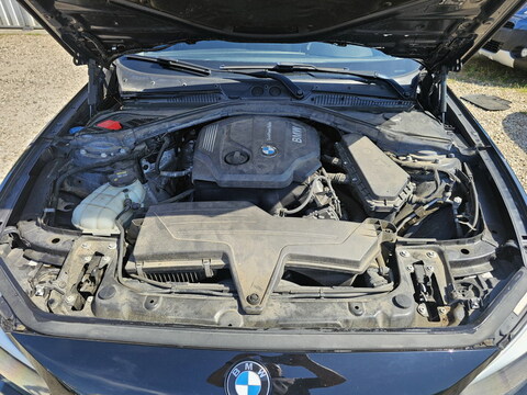 BMW Série 1 II  116d 116ch Lounge 5p