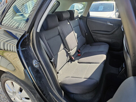 Audi A3 Sportback  1.6 102ch Attraction *100000kms*